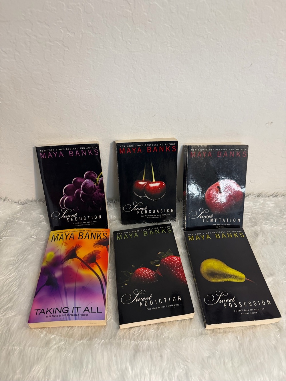 Lot of 6 Maya Banks Romance Paperbacks.The Breathless Trilogy, Surrender Trilogy